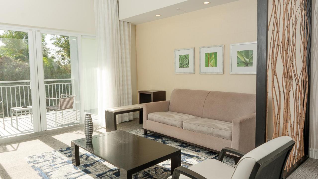 Modern Private Studio - King Bed, Jacuzzi, Balcony And Pool Aparthotel Miami Eksteriør bilde