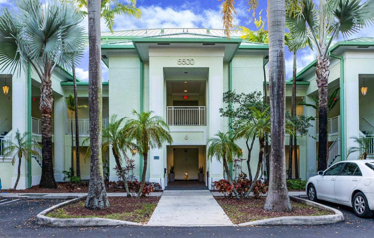 Modern Private Studio - King Bed, Jacuzzi, Balcony And Pool Aparthotel Miami Eksteriør bilde
