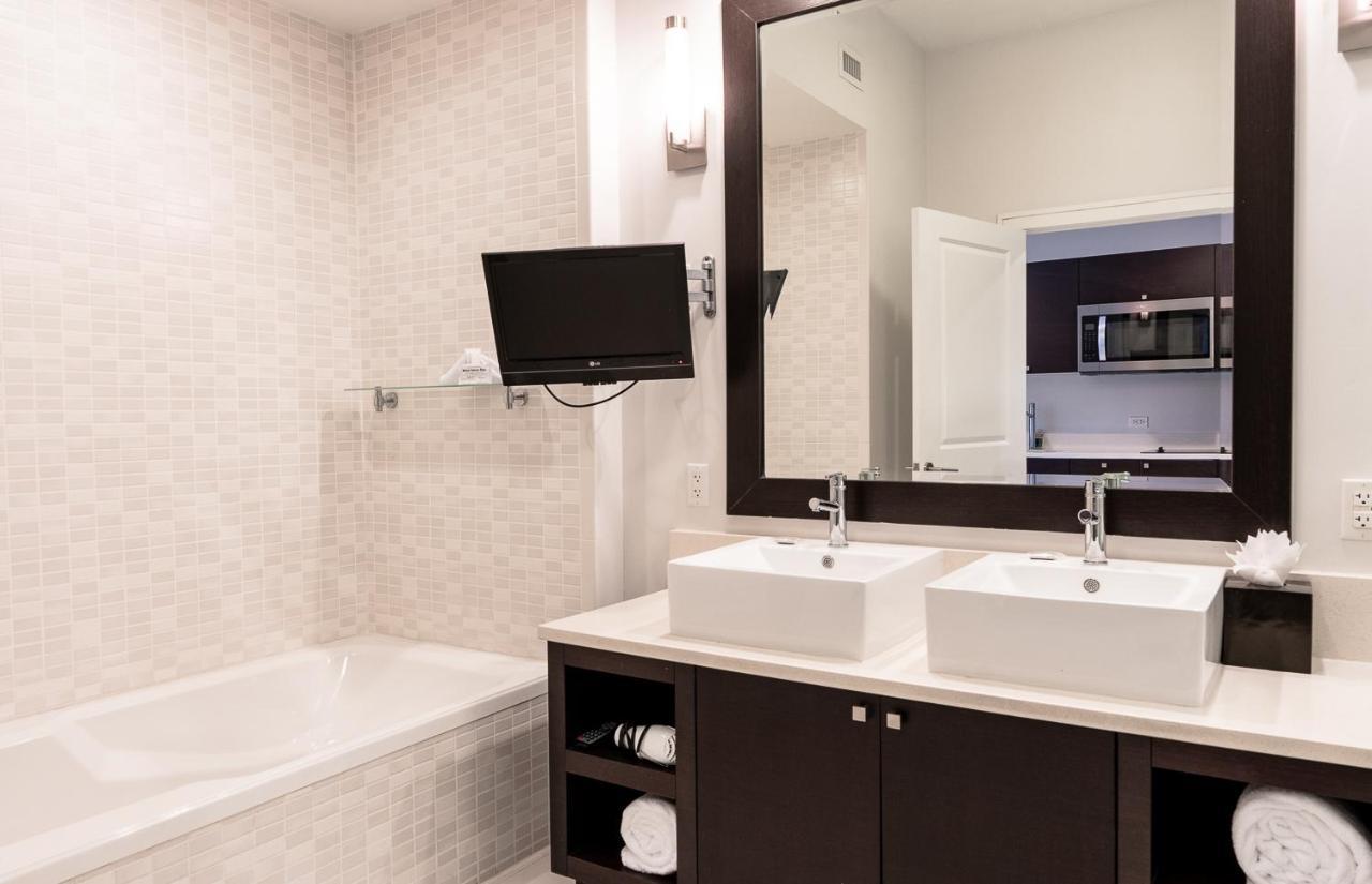 Modern Private Studio - King Bed, Jacuzzi, Balcony And Pool Aparthotel Miami Eksteriør bilde